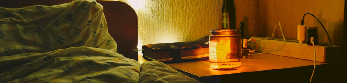 candles at bedtime: why *sleep candles* are becoming popular