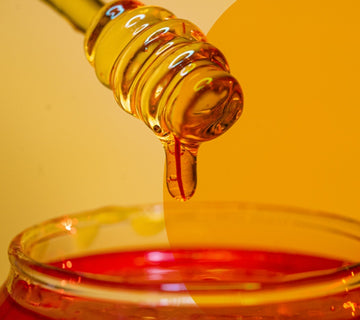 can a spoonful of *honey* before bed really help you sleep?